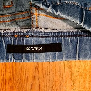 Fits like size 12 Girls Jeans